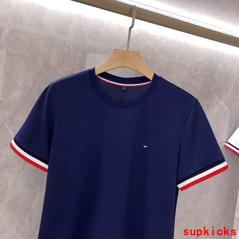 Moncler Luxury Cloth