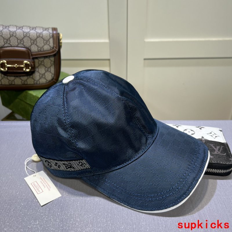 Louis Vuitton Luxury Cap