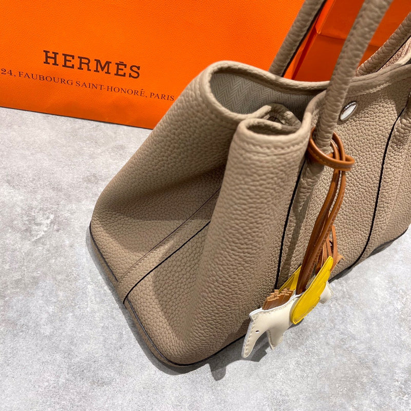 PHA - HMS Bags - 1636
