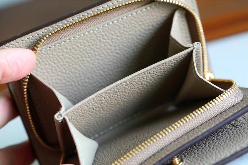 I W Fashion Lu-Vi bags - 8950