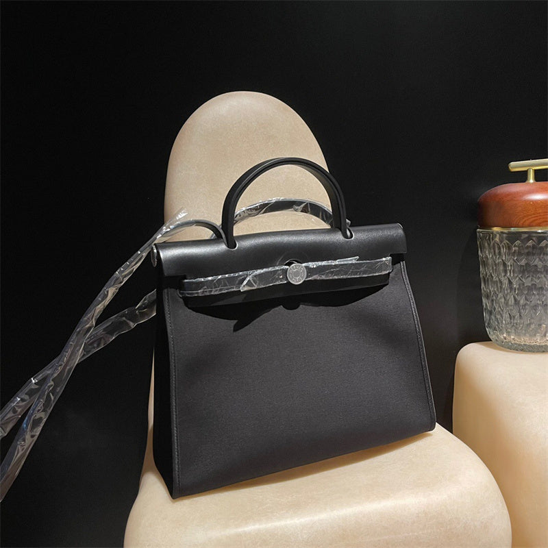 PHA - HMS Bags - 602