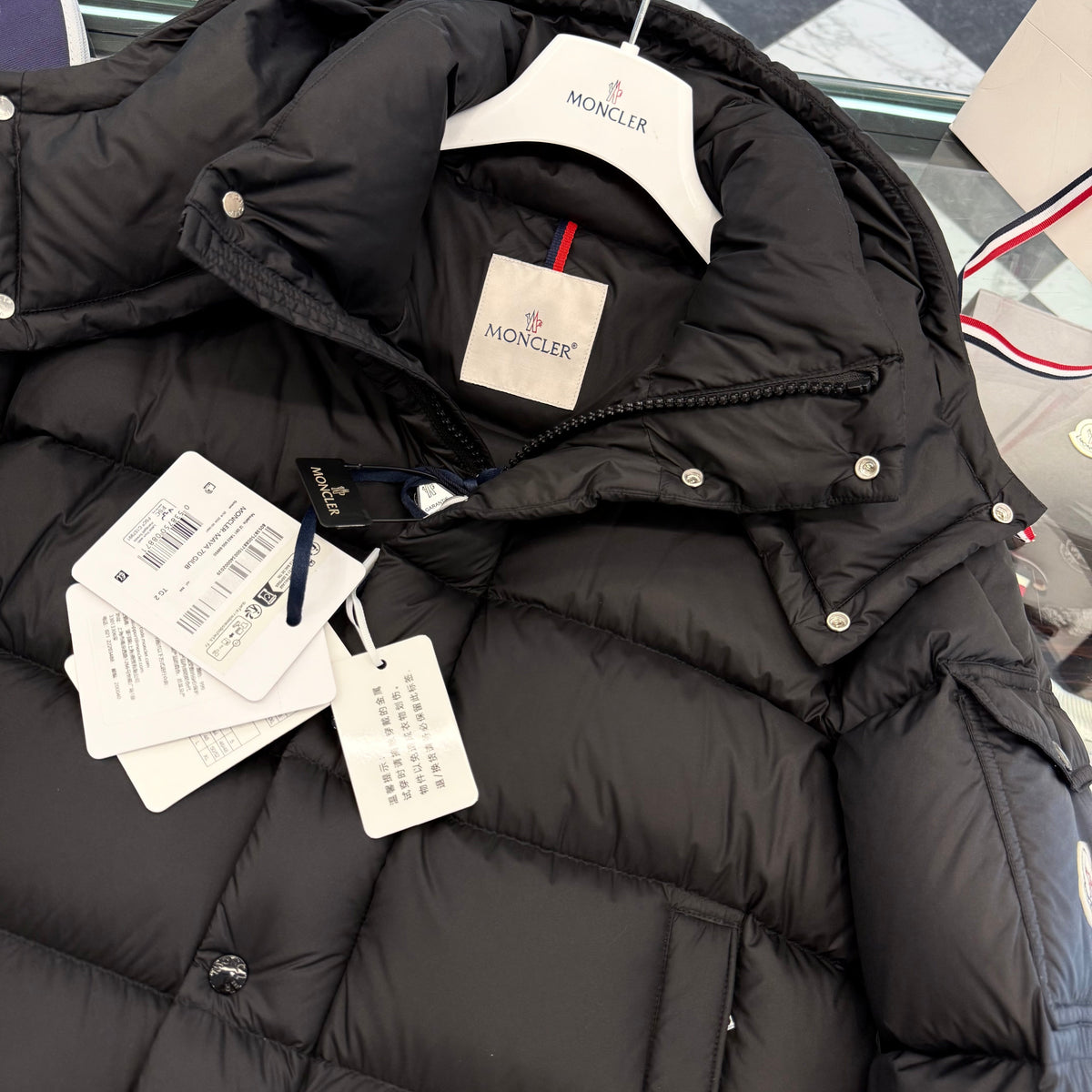 MONC VEZERE JACKET