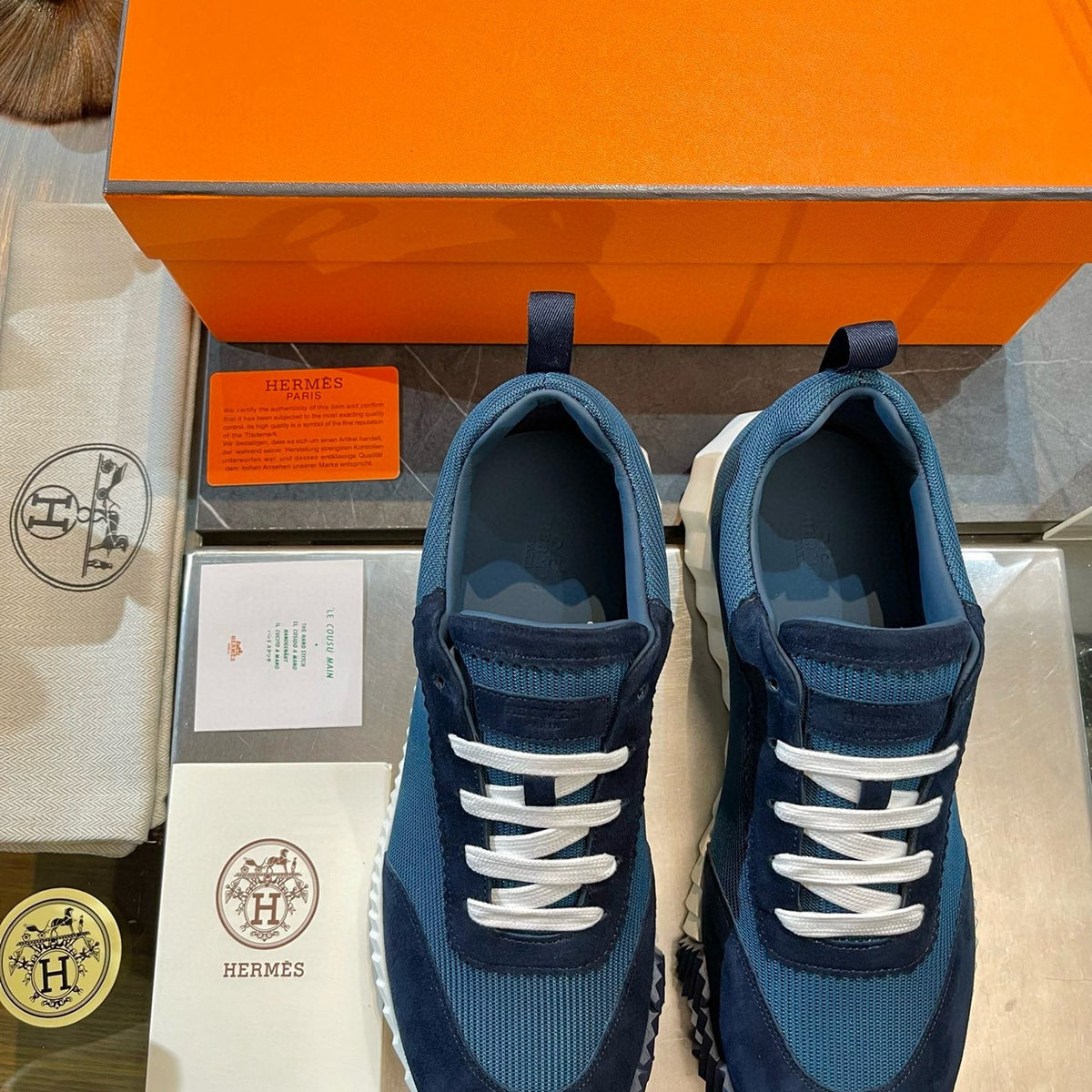 HERM BOUNCING SNEAKERS