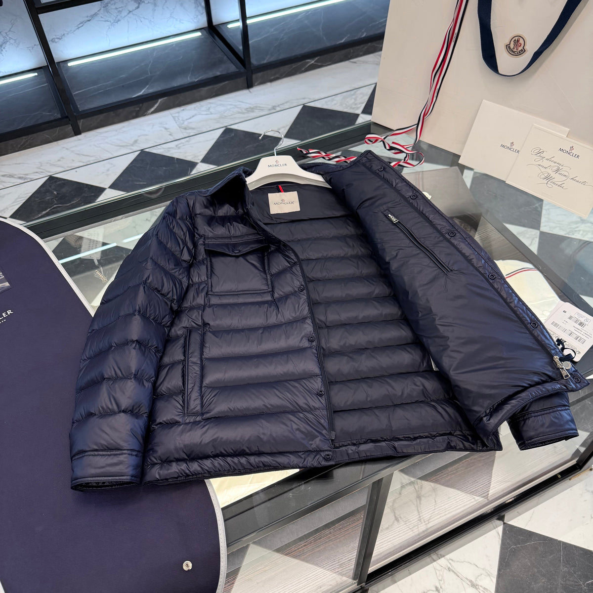 MONC CHAMBLY JACKET