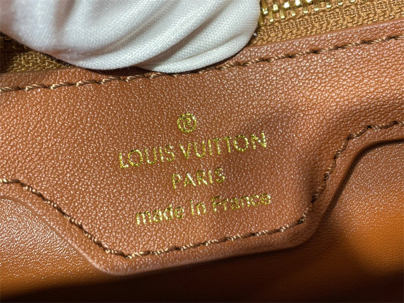 PHA - LOV Bags - 404
