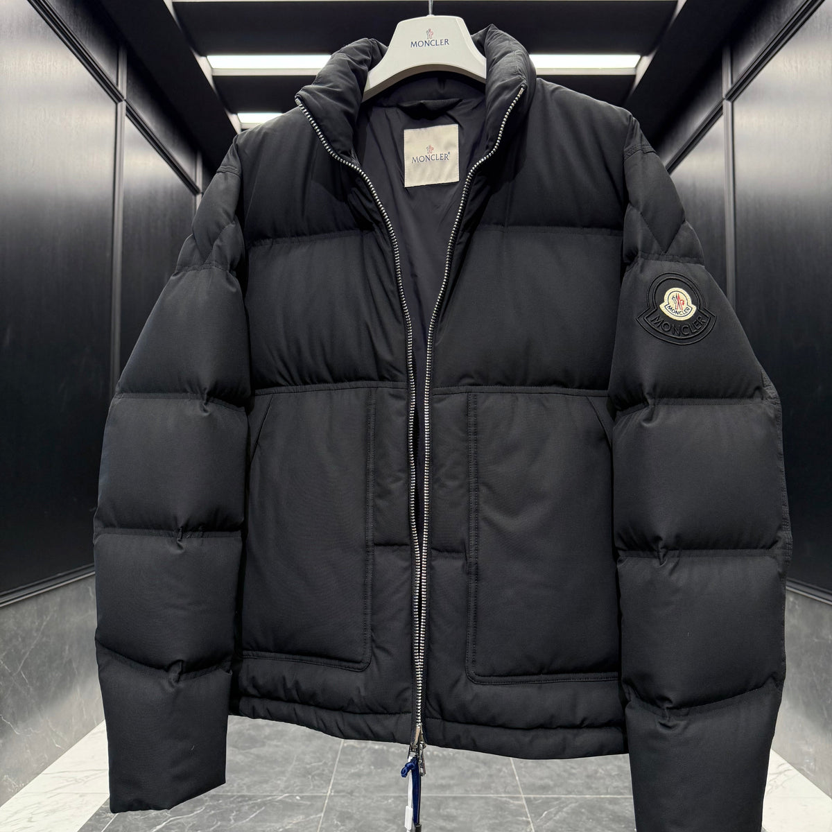 MONC DIYA JACKET