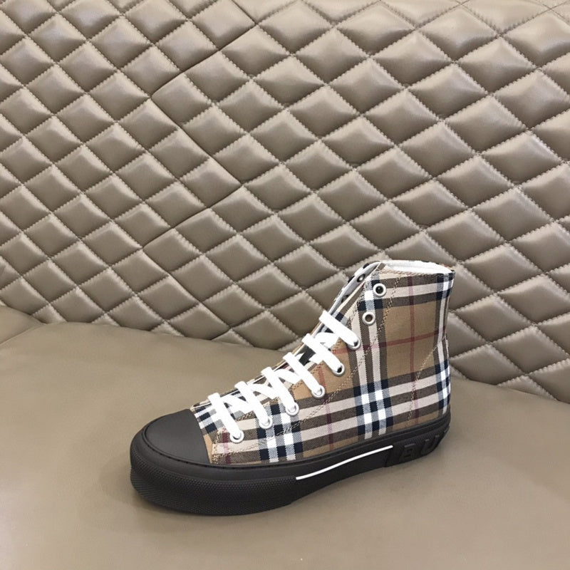Burberry Luxury Shoes