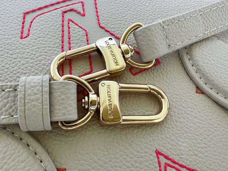 I W Fashion Lu-Vi bags - 11414