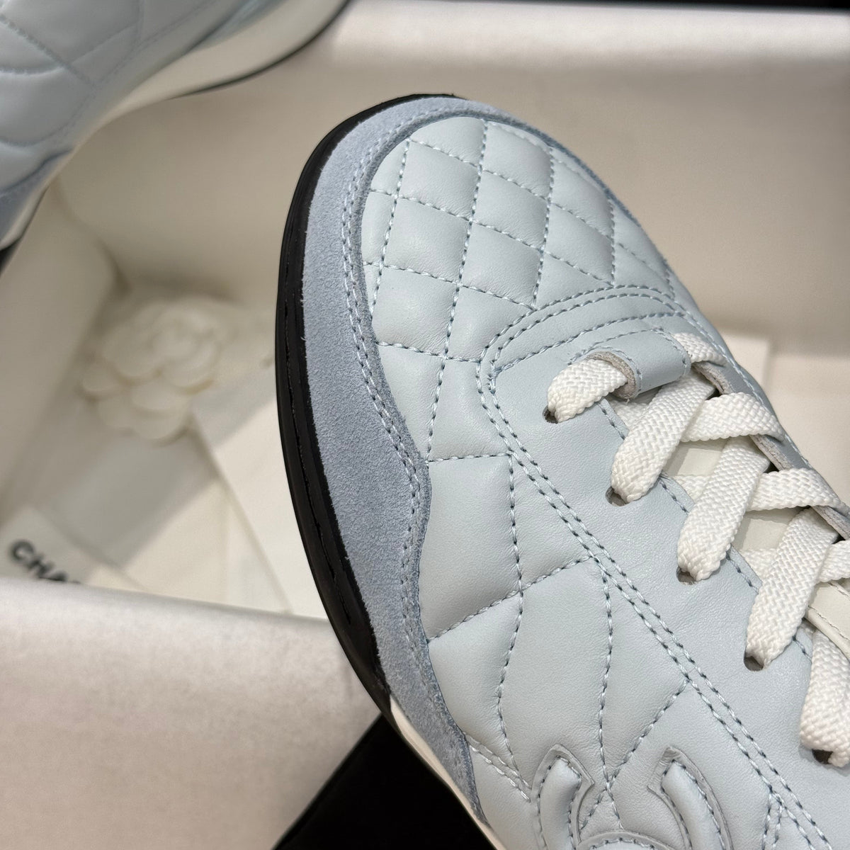 CC SNEAKER