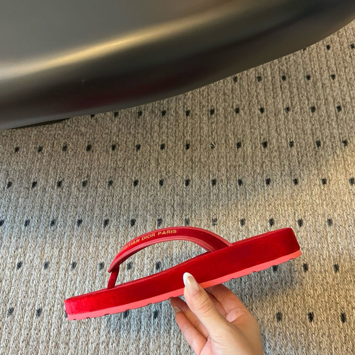 CD THONG SANDAL