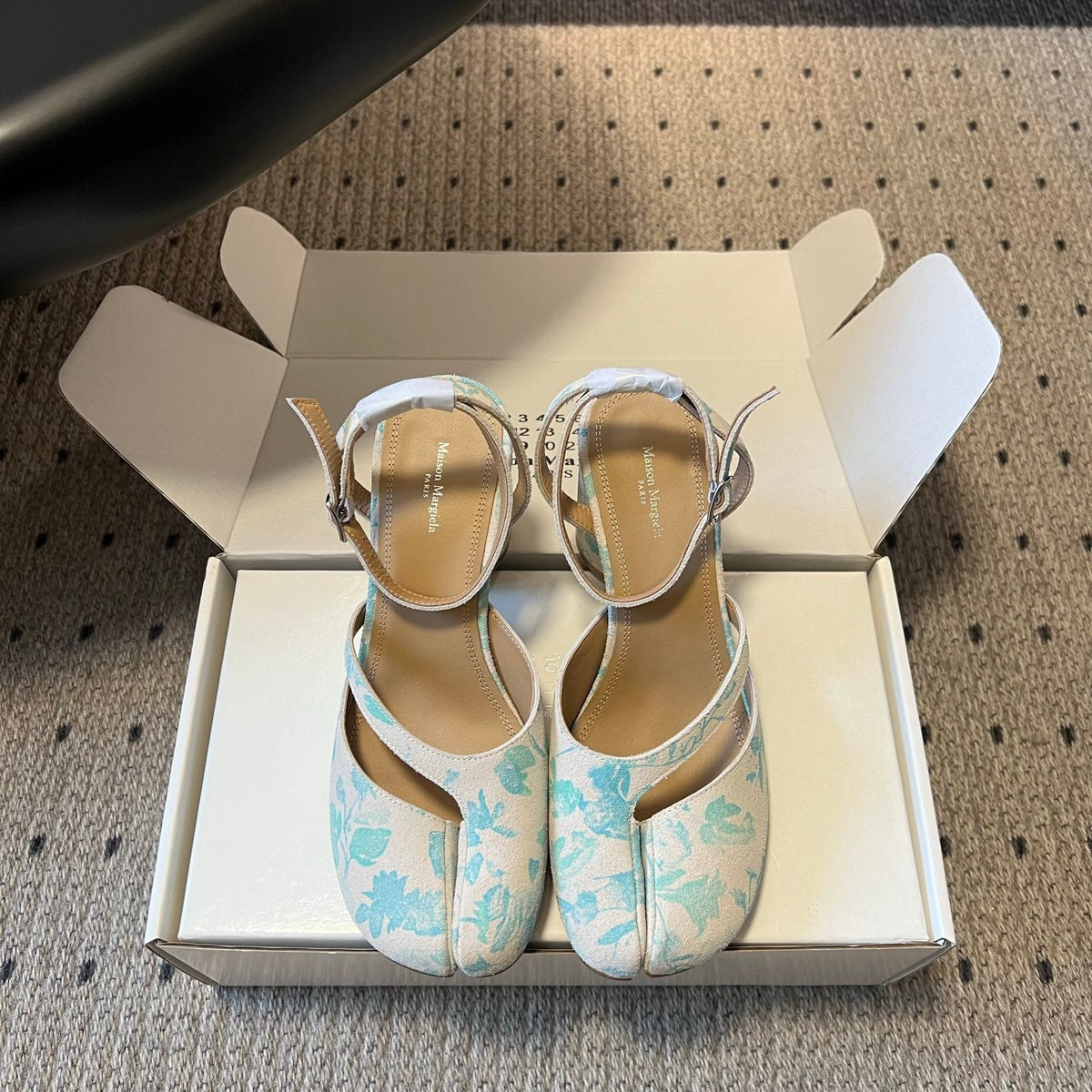 MAISON M TABI PUMPS