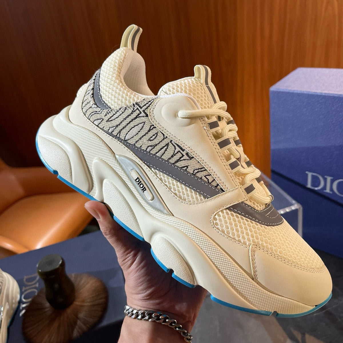 CD B22 SNEAKERS