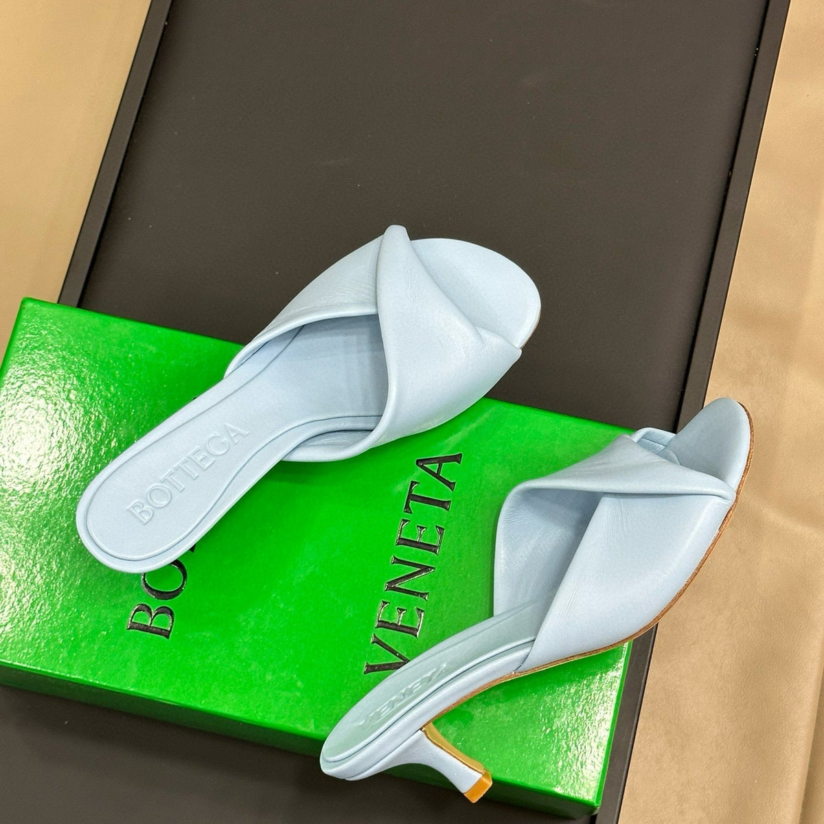 BV BLINK MULE