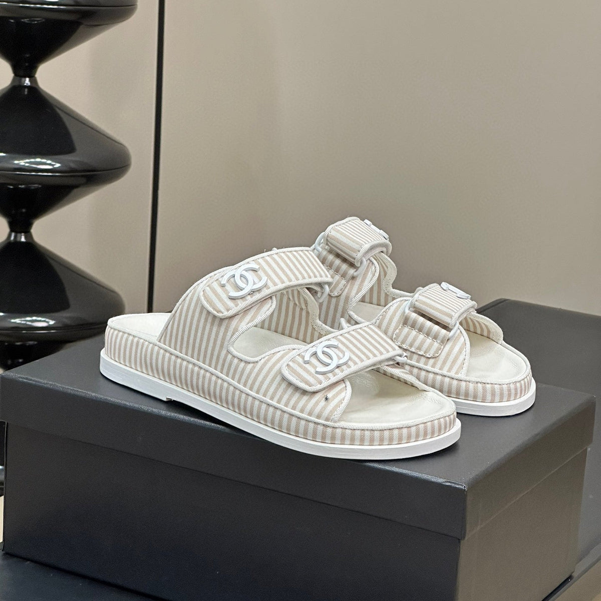 CC SANDALS