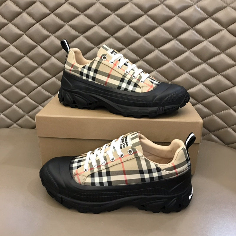 Burberry Luxury Shoes