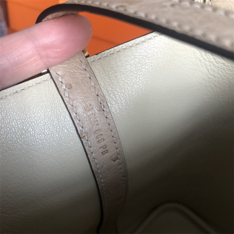 PHA - HMS Bags - 801