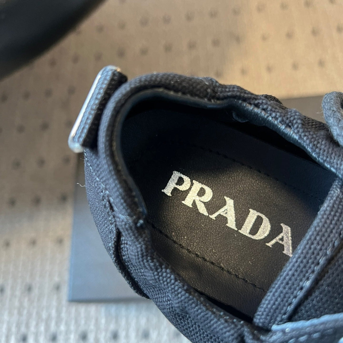 PD COLLAPSE SNEAKERS