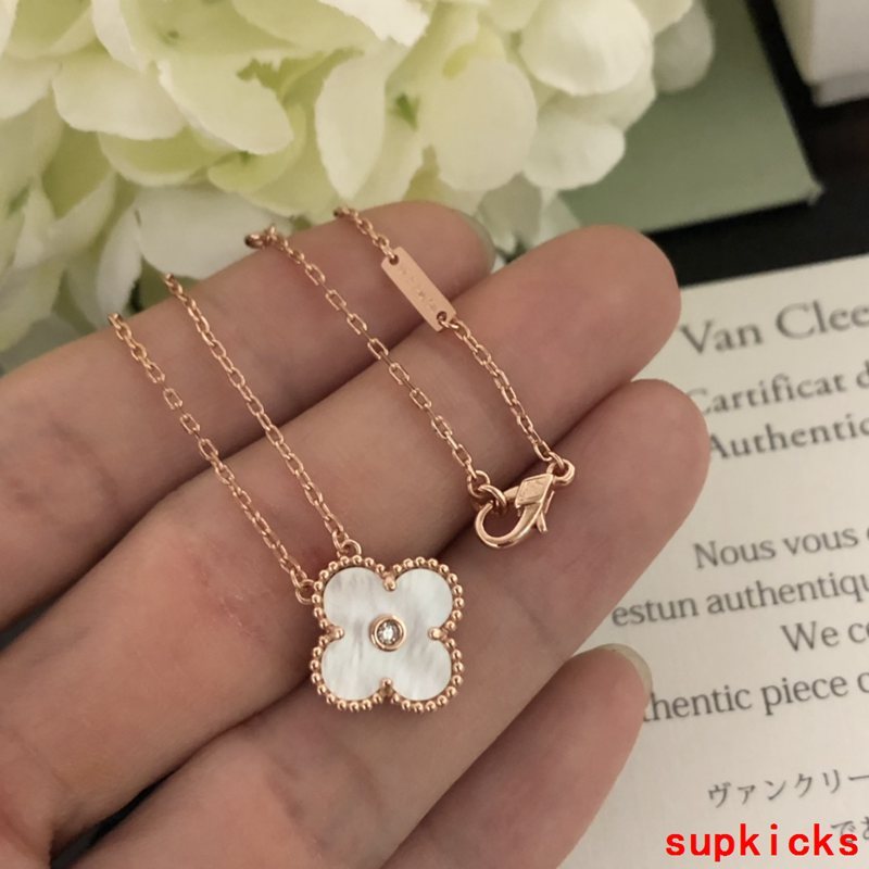 Van Cleef & Arples Jewelry