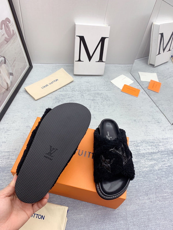 Louis Vuittion Luxury Shoes