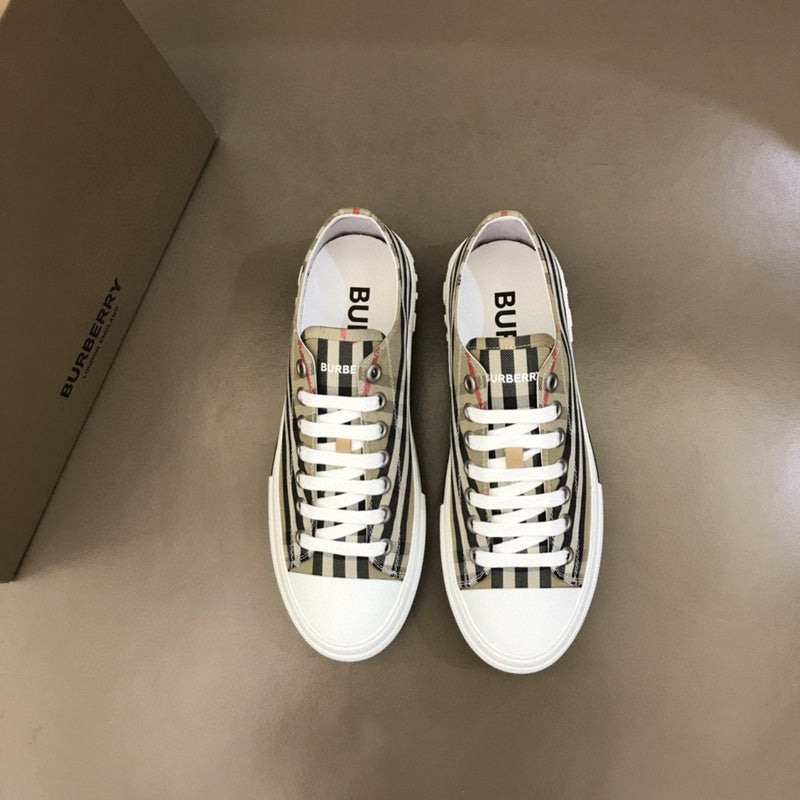 Burberry Luxury Shoes