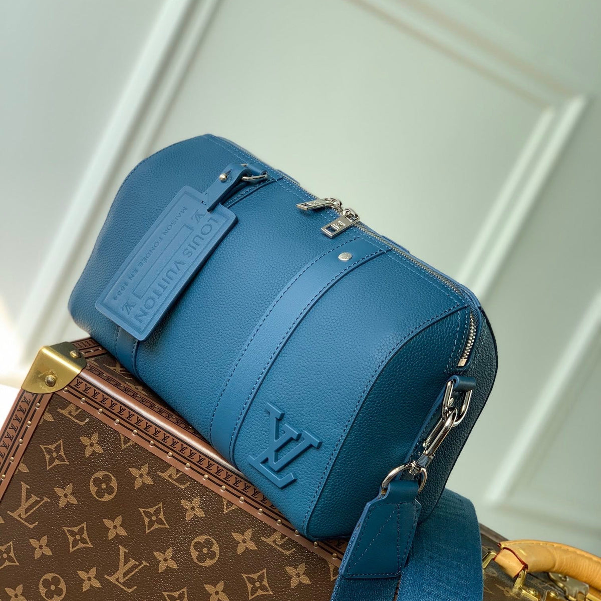 LOU CITY KEEPALL BAG