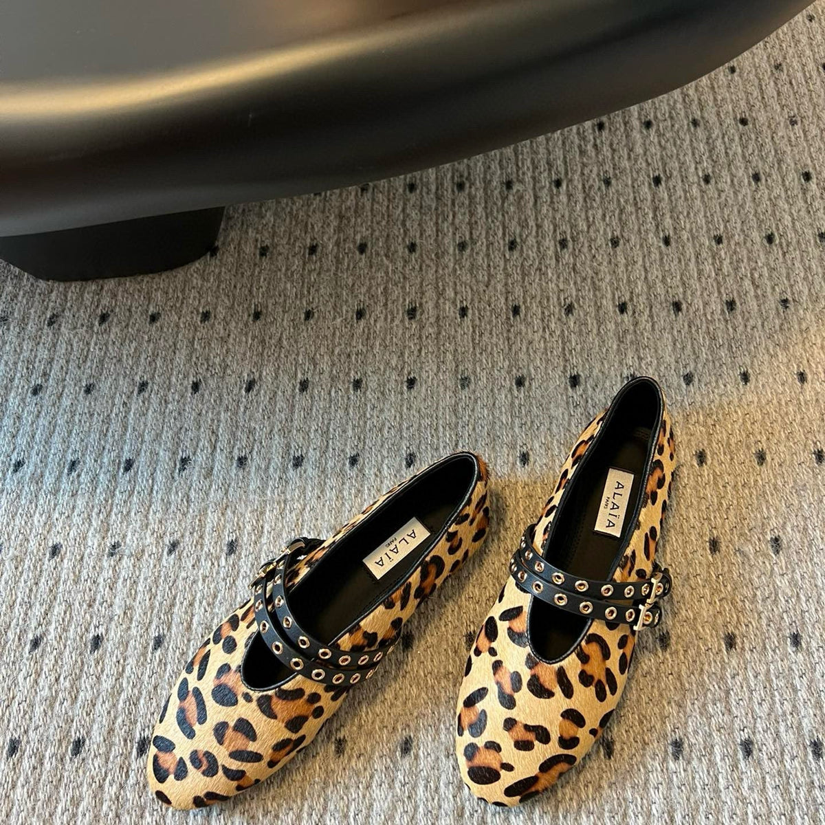 ALAIA BALLET FLATS