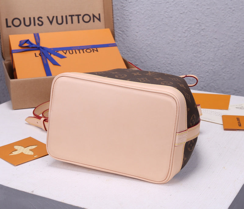 I W Fashion Lu-Vi Bags - 16970