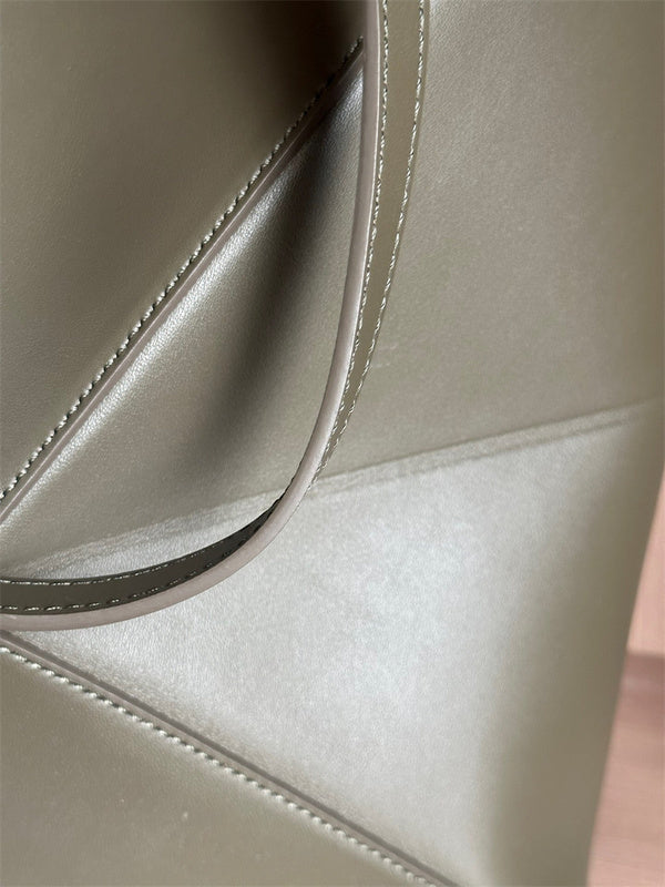 PHA - LWO Bags - 046