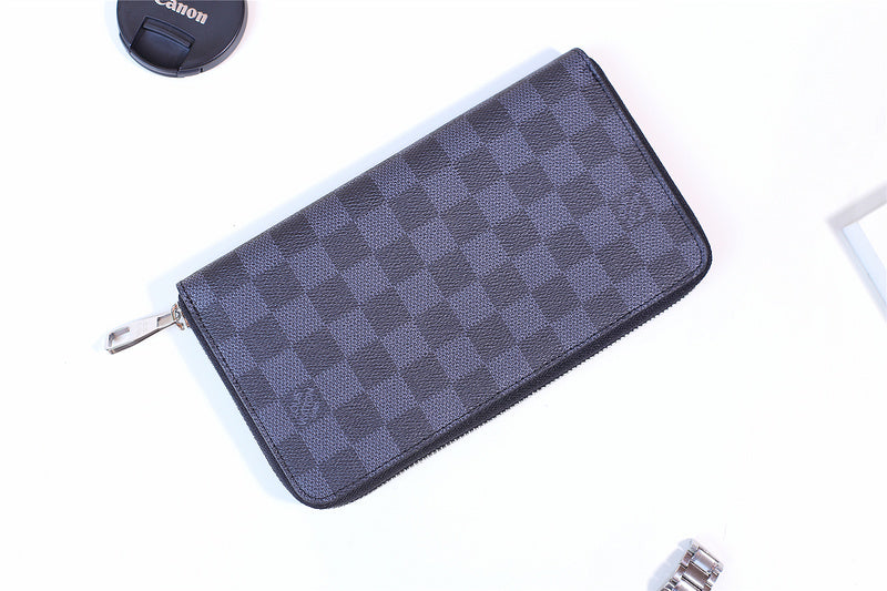 I W Fashion Lu-Vi bags - 10877