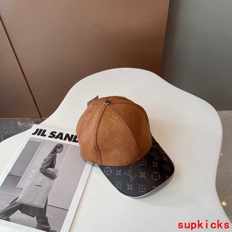 Louis Vuitton Luxury Cap