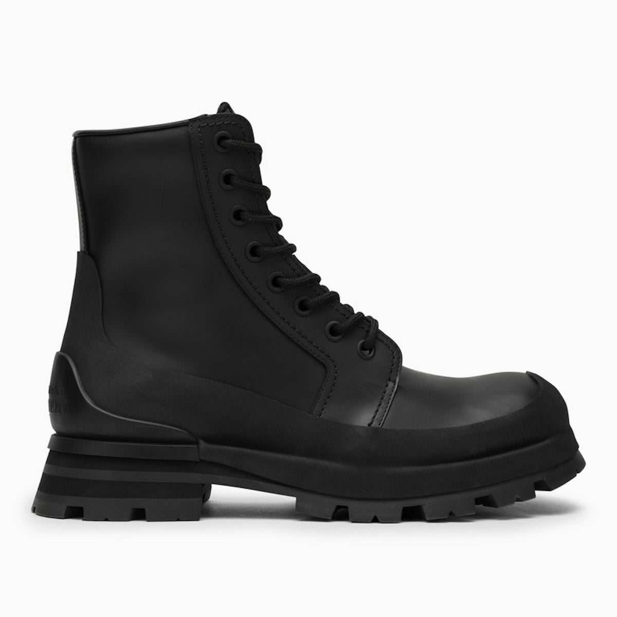 WANDER LEATHER LACE-UP BOOTS