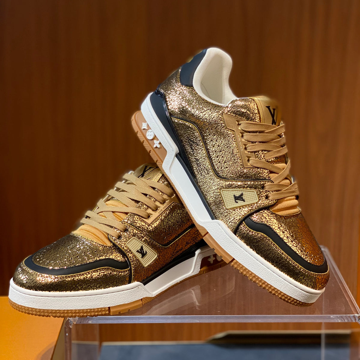 LOU TRAINERS