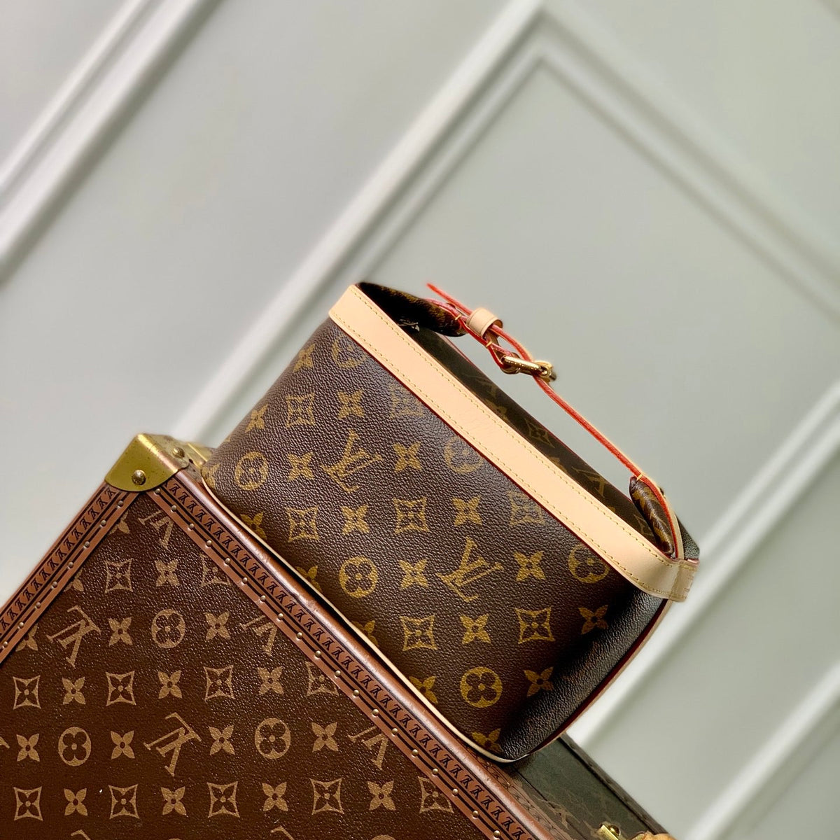 LOU CRUISER TOILETRY BAG