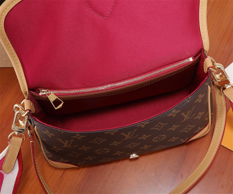 PHA - LOV Bags - 381