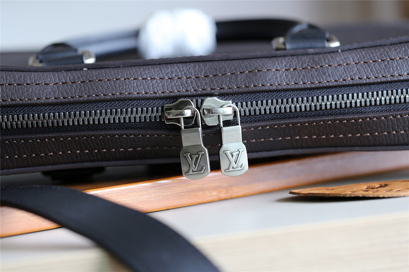 I W Fashion Lu-Vi bags - 9872