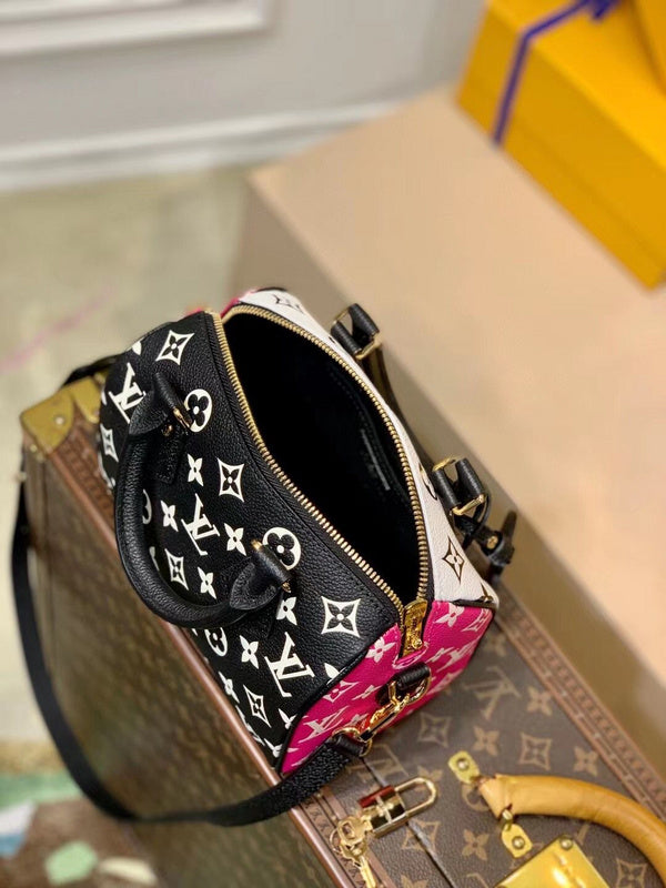 I W Fashion Lu-Vi Bags - 16889