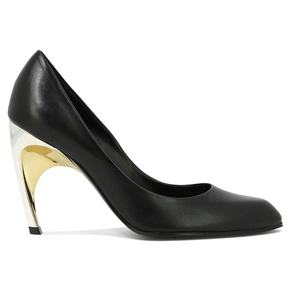 "ARMADILLO" PUMPS
