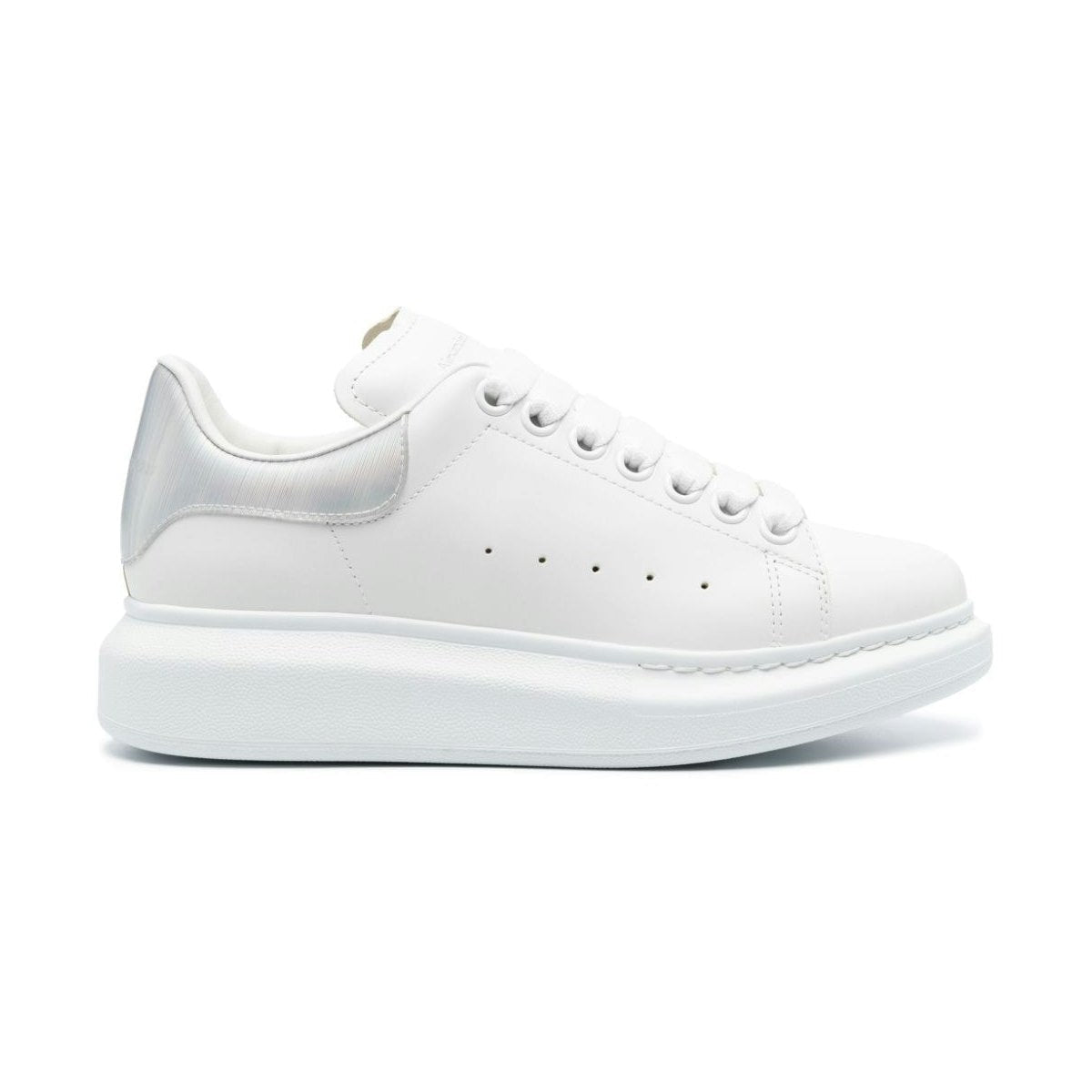 OVERSIZED LEATHER SNEAKERS
