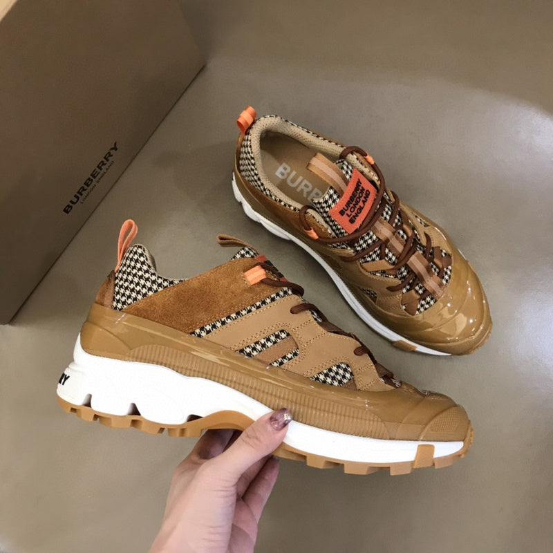 Burberry Luxury Shoes