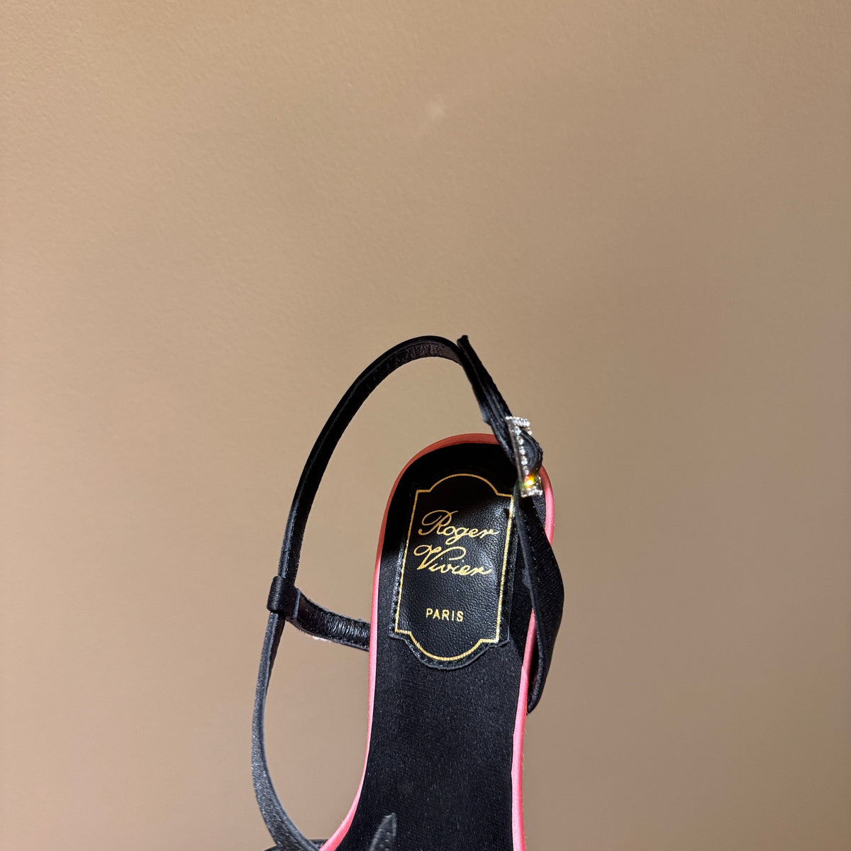 ROGER V HEELS