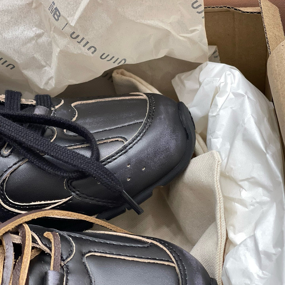 MIU M x NEW BALANCE TRAINERS