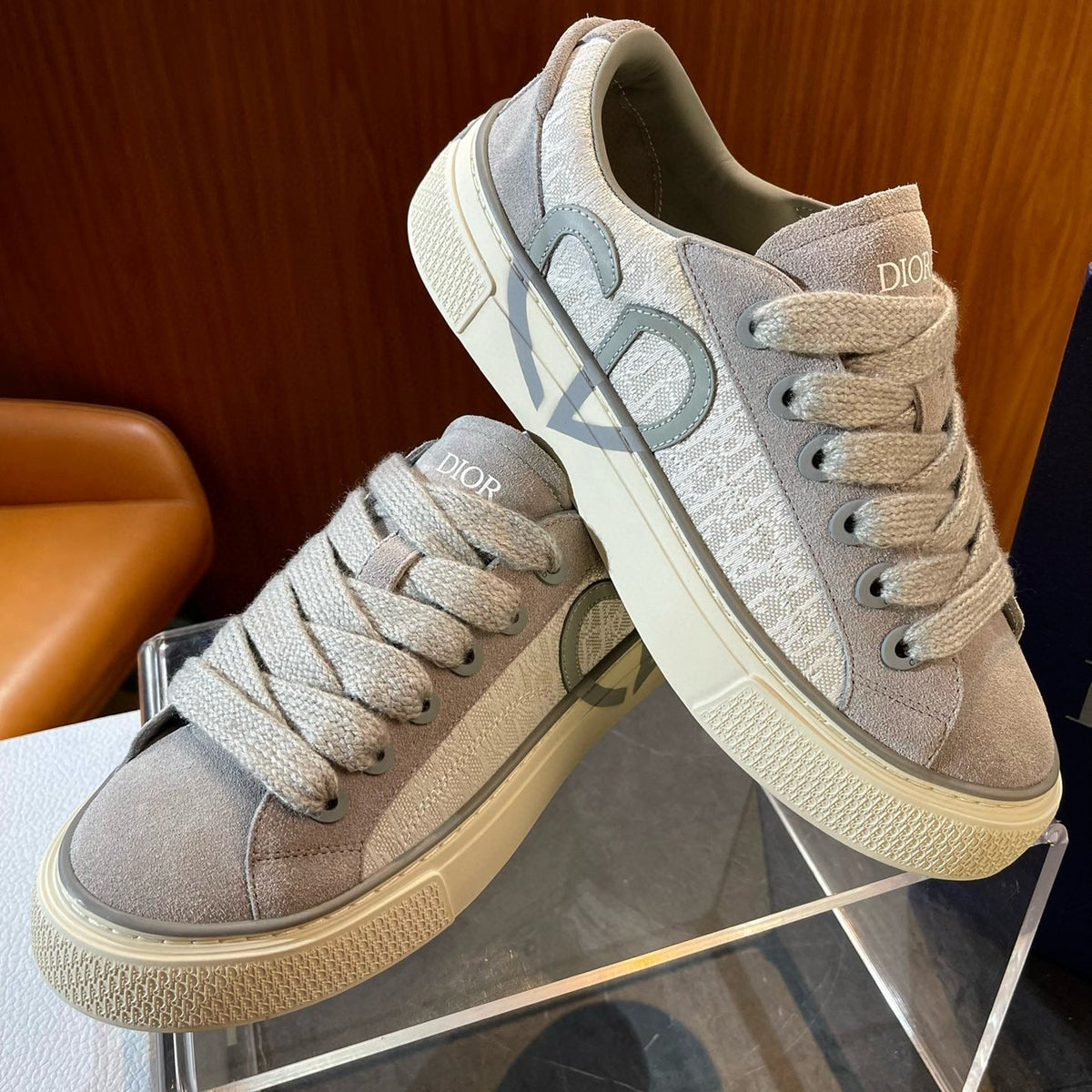 CD B33 SNEAKER