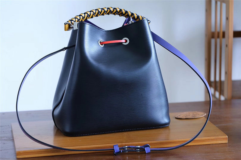 I W Fashion Lu-Vi bags - 8574