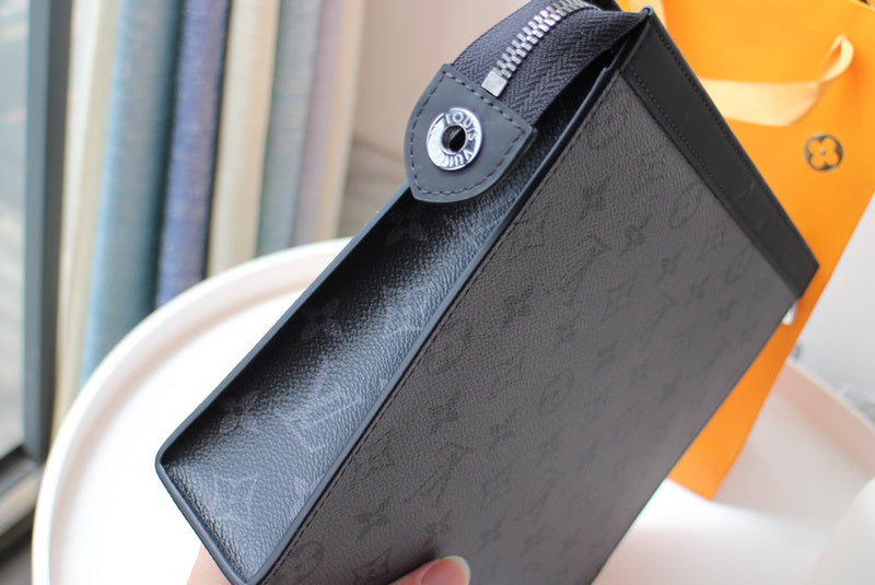 I W Fashion Lu-Vi bags - 17714