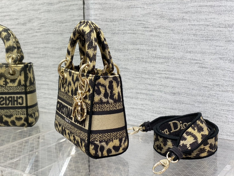 ENT - DOR Bags - 477