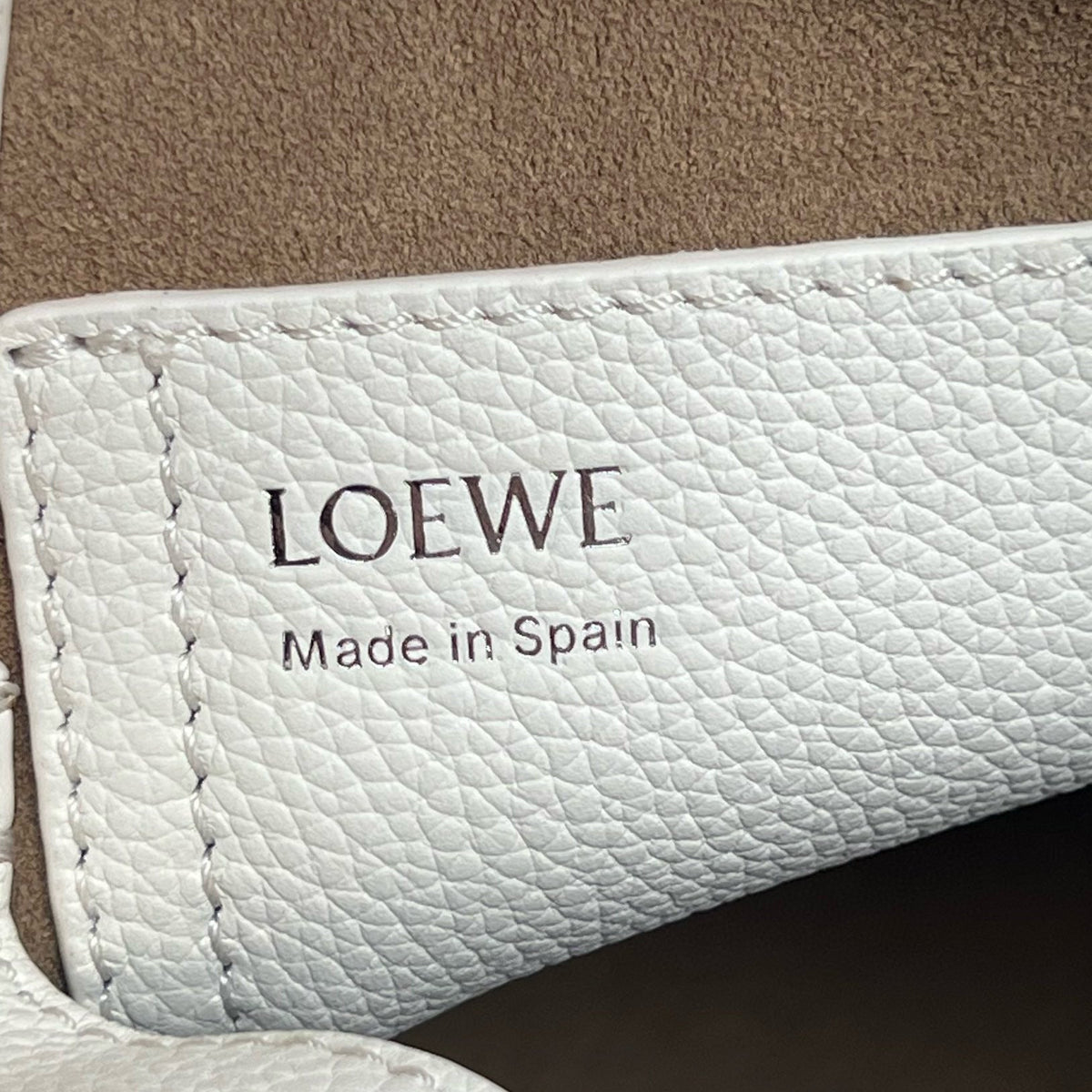 LOEW MINI PEBBLE BUCKET BAG