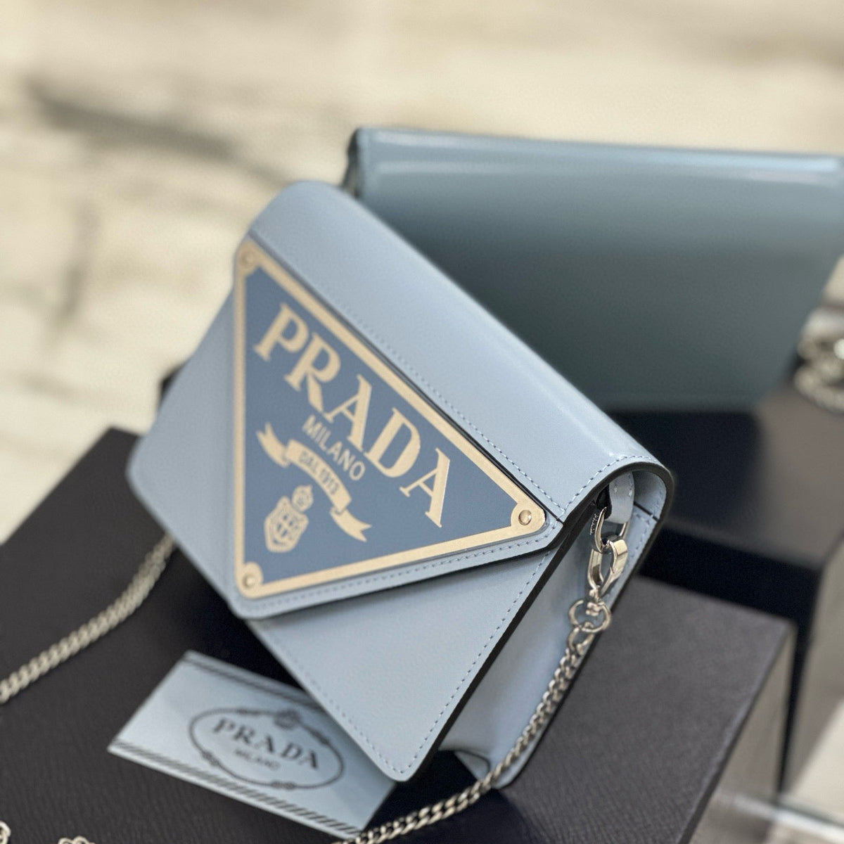 PD TRIANGLE LOGO BUFFED SHOULDER BAG
