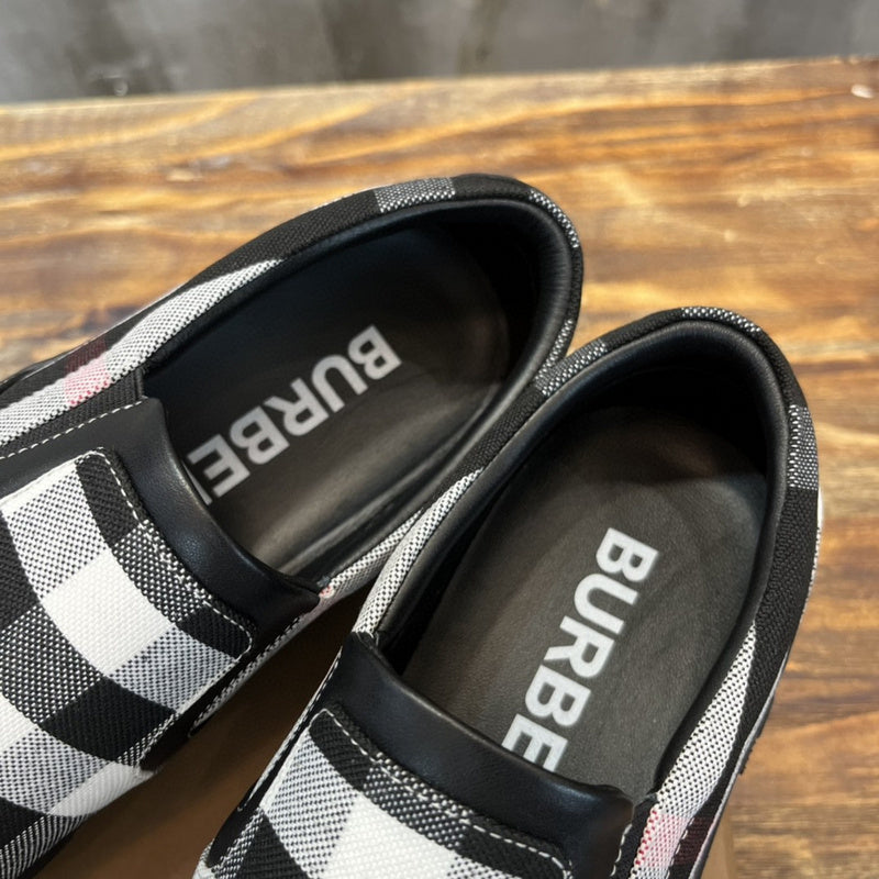 Burberry Luxury Shoes