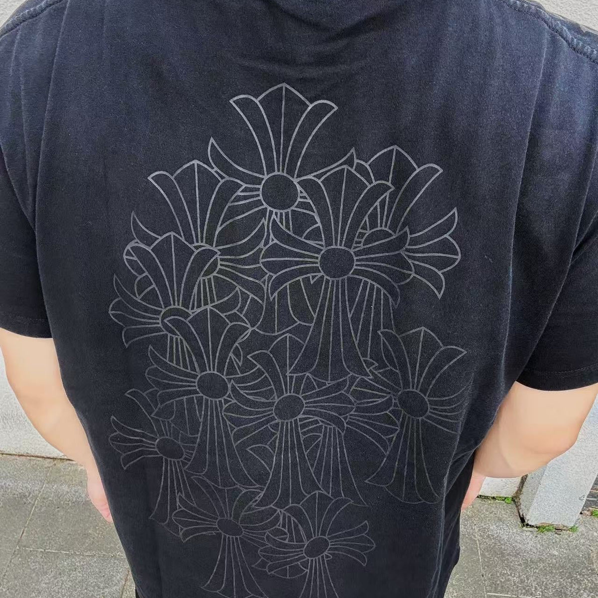 CHROME H T-SHIRT