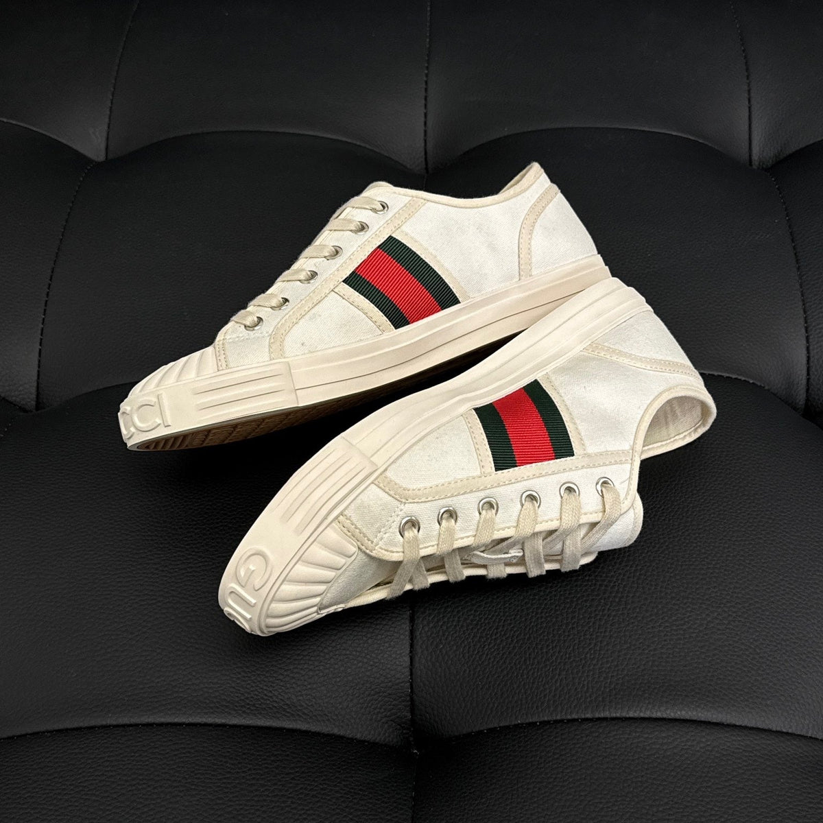 GG SNEAKERS
